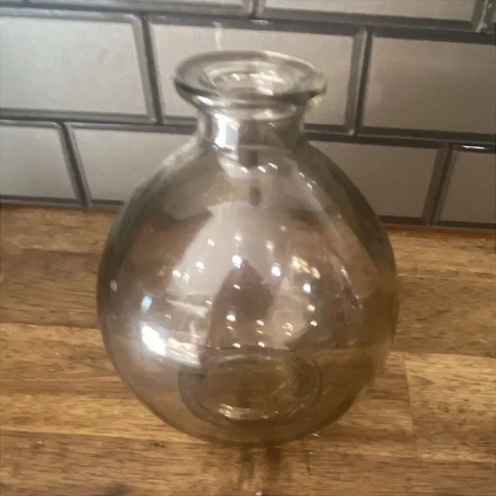 Clear Glass Decorative Round Vase Solid Pattern Glossy Finish Home Decor Accent